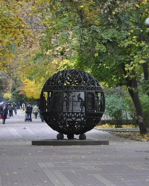 10 минут пешком до ул. Пушкинская