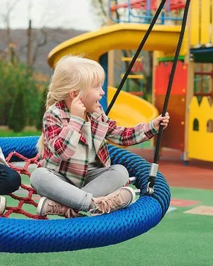 Детские площадки и спортивный кластер