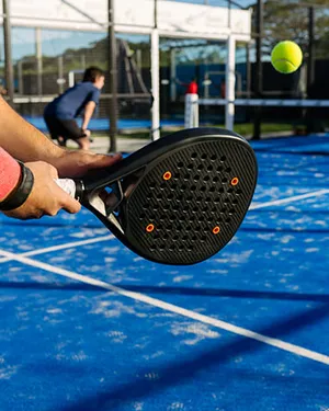 Площадка для падел-тенниса
